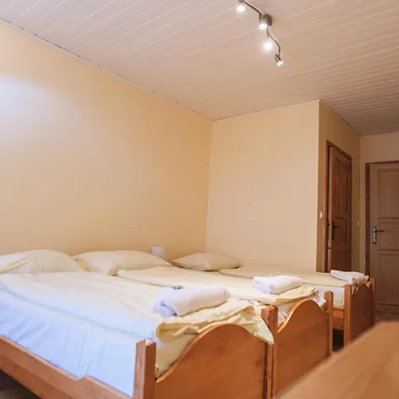 Emilia Séjour chez l'habitant *