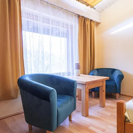 Quarto em Acomodações Particulares Emilia *