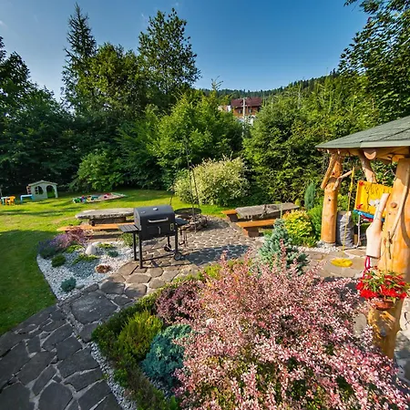 Emilia Quarto em Acomodações Particulares